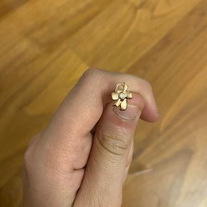 Yearace point shoe sterling silver earrings